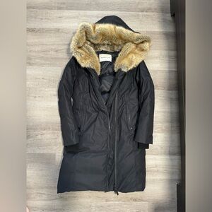 Babaton parka size S